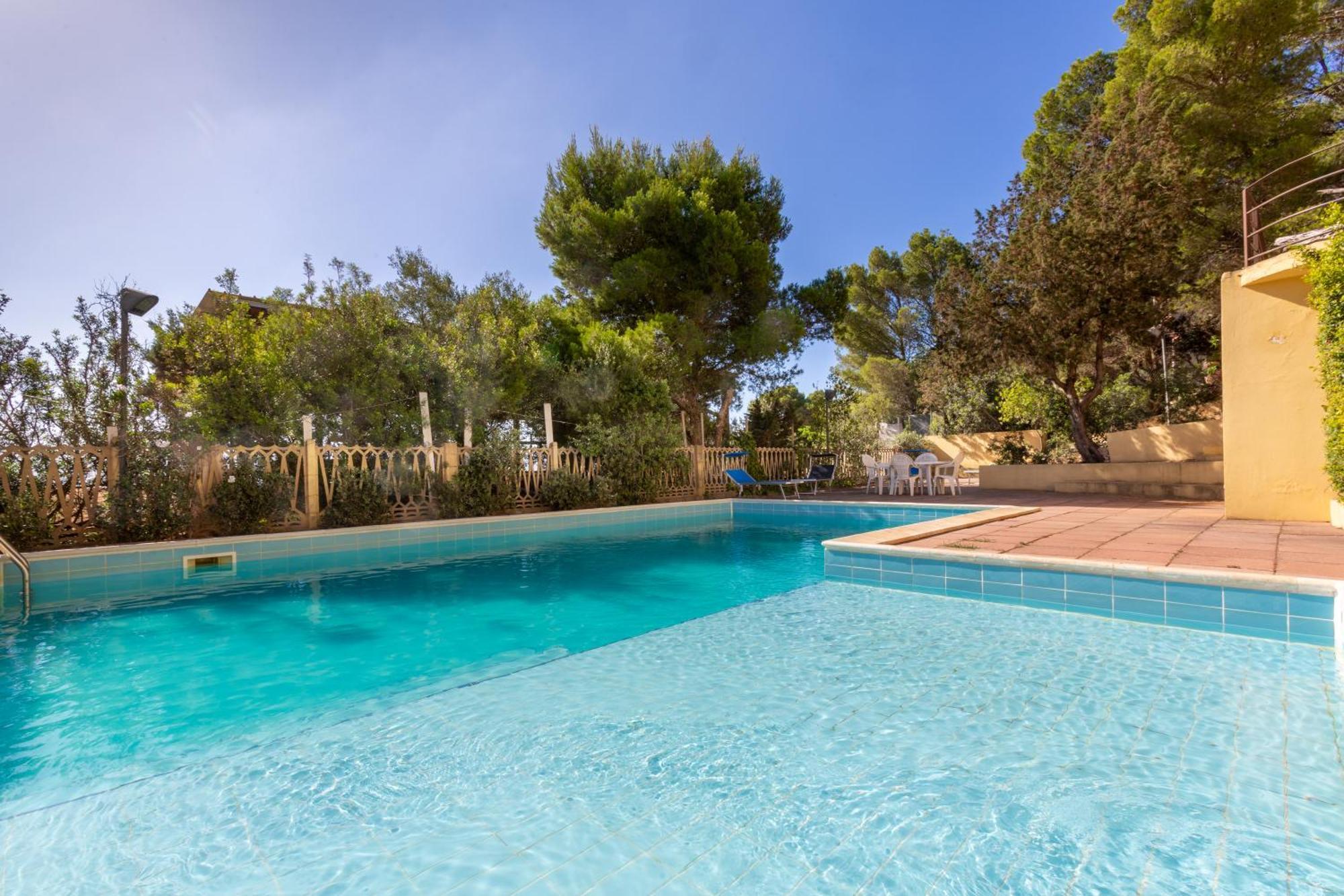 Aetos With Shared Swimming Pool - Hill * Porto Pino