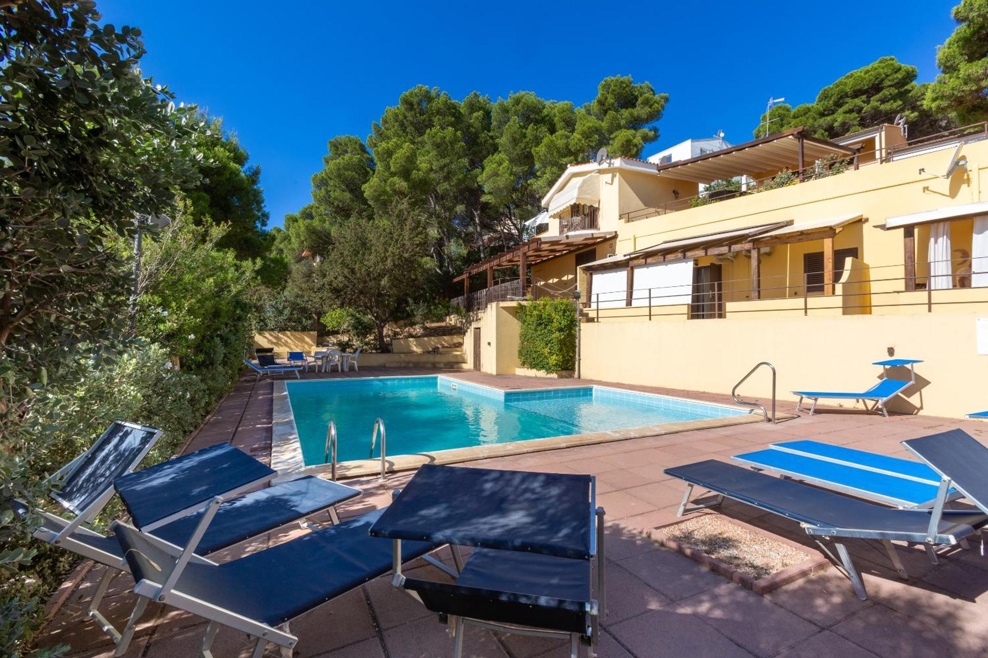 Aetos With Shared Swimming Pool - Hill